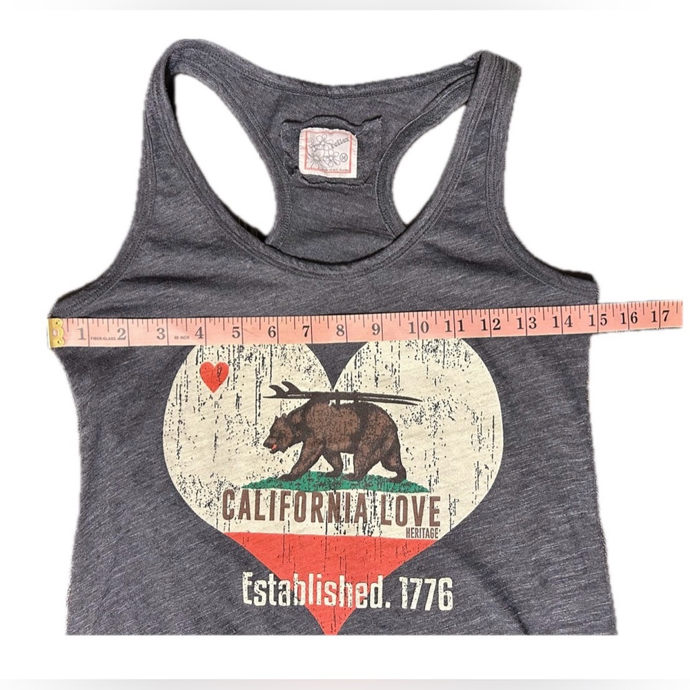 Reflex Razor Back Tank. Size M - Picture 4 of 5